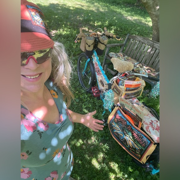 MAKE ME OFFERS! BUNDLE ITEMS TO SAVE Sales support Bicycle Happiness education - Picture 7 of 12